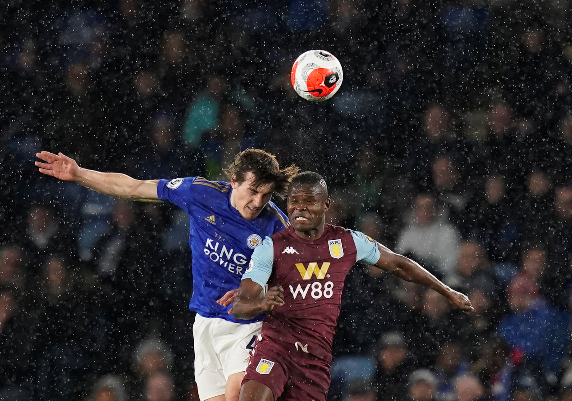 通过与不同 通过与不同